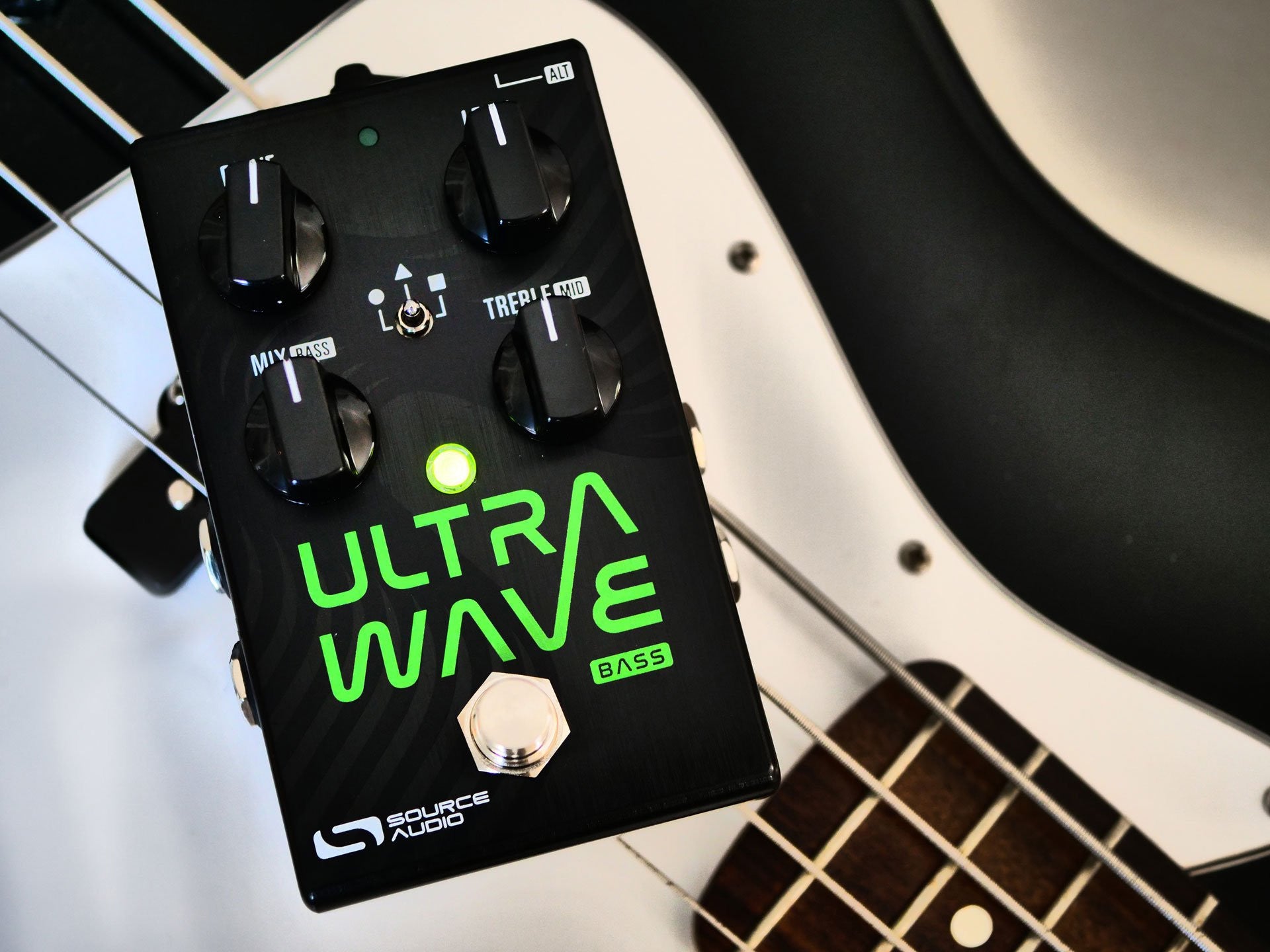 Source Audio SA 251 Ultrawave Bass Distortion